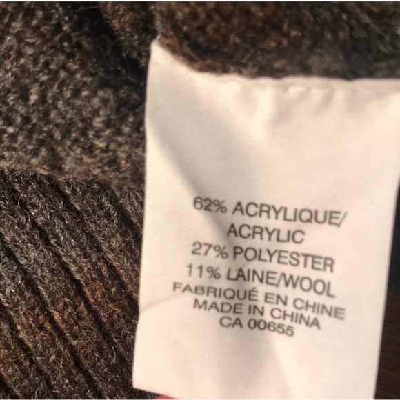 Like new! Smart Set Sweater dress, XS size. Worn once. Wool blend. - Picture 6 of 13